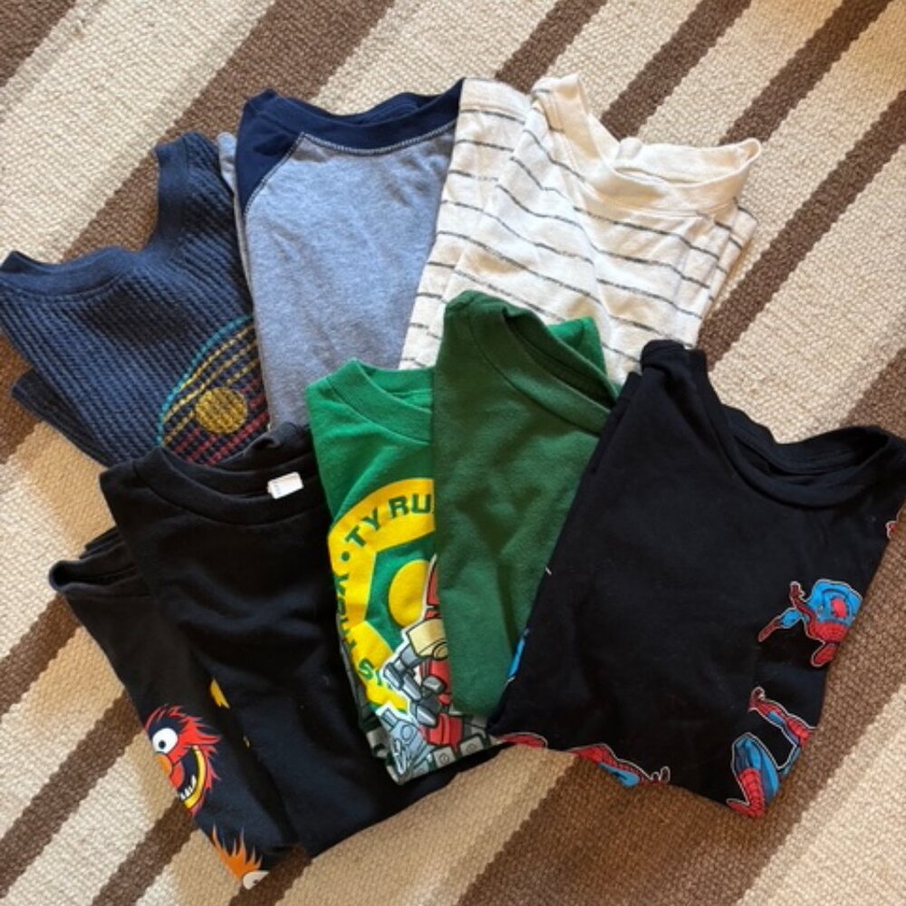 Boy 5T T-Shirt Tee Lot / Budle